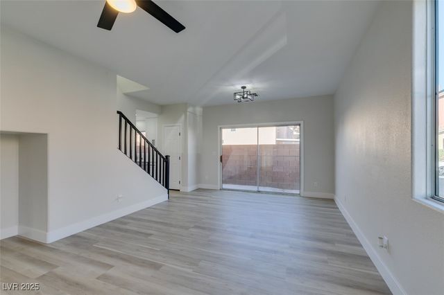 5601 Allison Court, Las Vegas, NV 89122