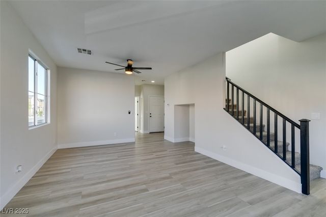 5601 Allison Court, Las Vegas, NV 89122