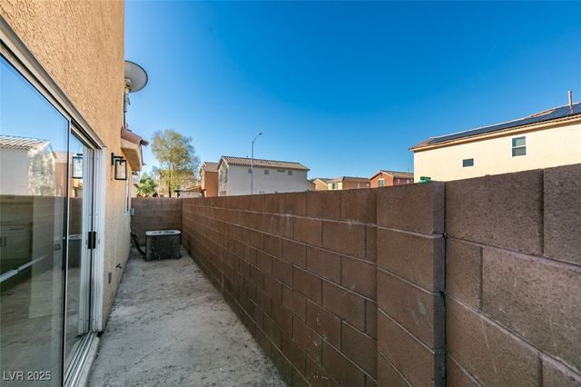 5601 Allison Court, Las Vegas, NV 89122