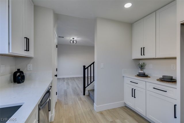 5601 Allison Court, Las Vegas, NV 89122