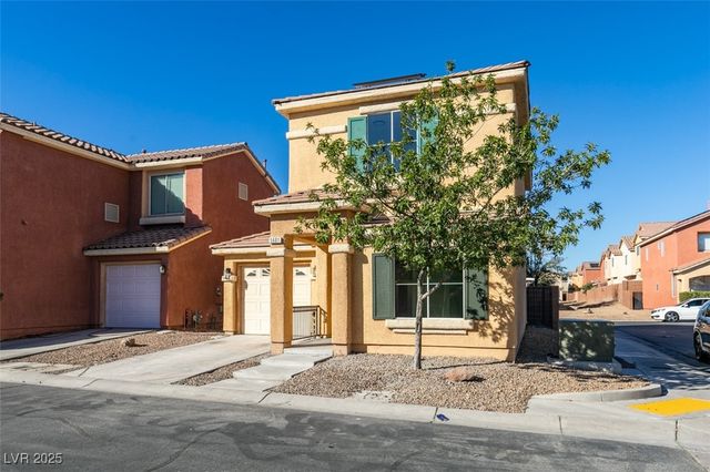 5601 Allison Court, Las Vegas, NV 89122