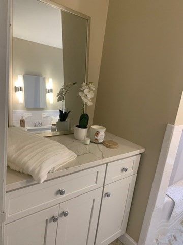 81 Brush Hill Rd, Sherborn, MA 01770