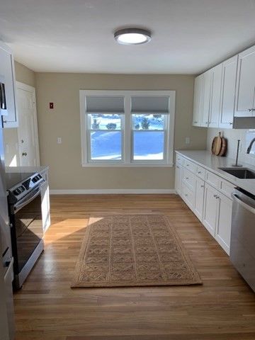 81 Brush Hill Rd, Sherborn, MA 01770