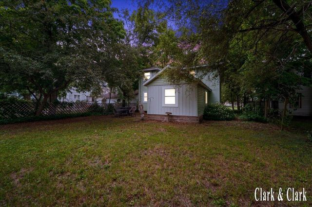 214 N Lincoln Street, Howard City, MI 49329