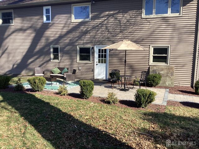 17 Wellington Road, East Brunswick, NJ 08816