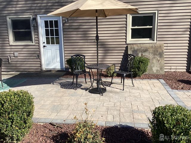 17 Wellington Road, East Brunswick, NJ 08816