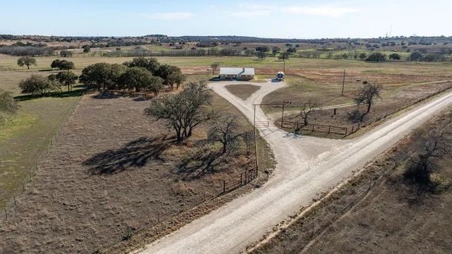 86 CR 215, Goldthwaite, TX 76844