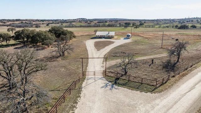 86 CR 215, Goldthwaite, TX 76844