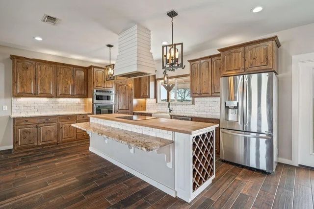 86 CR 215, Goldthwaite, TX 76844