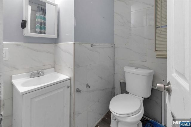 37 Blum Street, Newark, NJ 07103