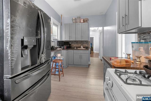 37 Blum Street, Newark, NJ 07103