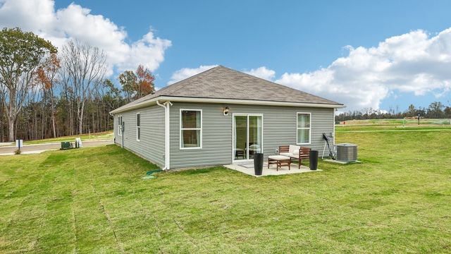 1402 Saddle Trace Drive, Lewisburg, TN 37091