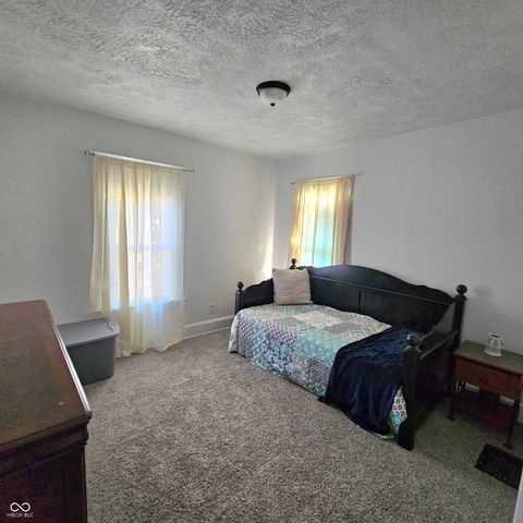 821 S 17th Street, New Castle, IN 47362