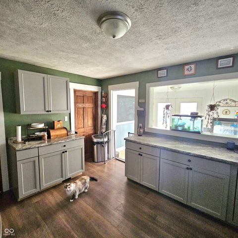 821 S 17th Street, New Castle, IN 47362