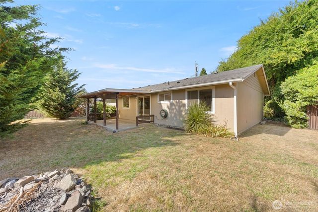 307 Whitesell Court NW, Orting, WA 98360