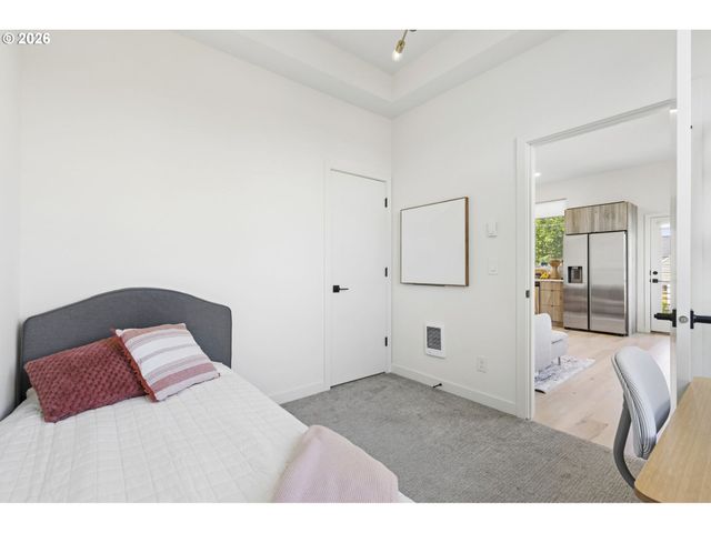 6610 N GREENWICH Ave 5, Portland, OR 97217