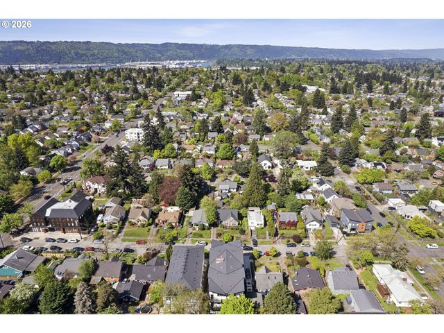 6610 N GREENWICH Ave 5, Portland, OR 97217