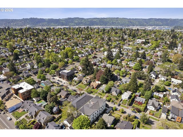 6610 N GREENWICH Ave 5, Portland, OR 97217