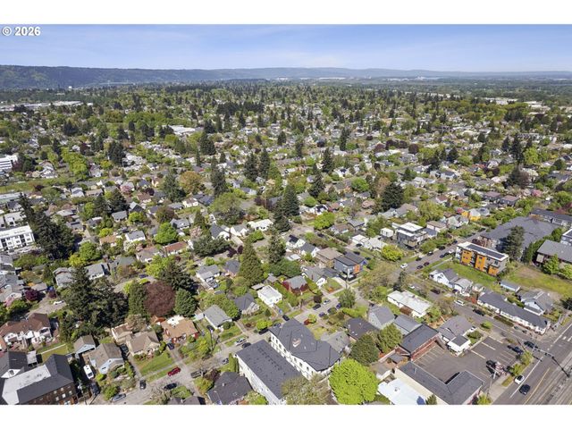 6610 N GREENWICH Ave 5, Portland, OR 97217