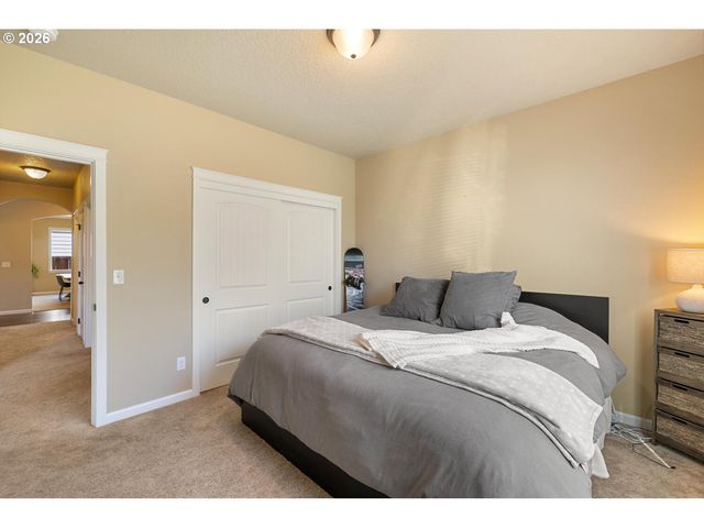 756 E MCKINLEY St, Carlton, OR 97111
