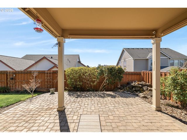 756 E MCKINLEY St, Carlton, OR 97111
