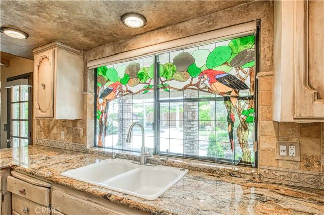 1521 S Bush, Fresno, CA 93727