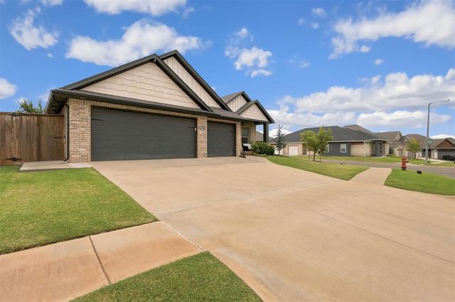 15900 Langley Way, Edmond, OK 73013