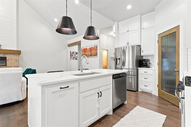15900 Langley Way, Edmond, OK 73013