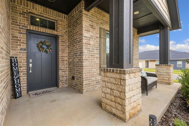 15900 Langley Way, Edmond, OK 73013