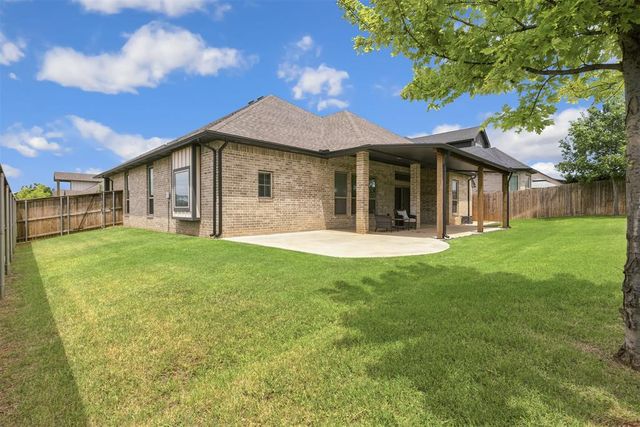 15900 Langley Way, Edmond, OK 73013