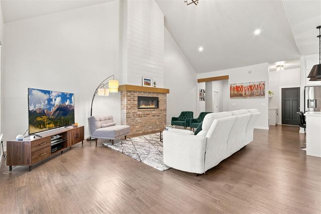 15900 Langley Way, Edmond, OK 73013