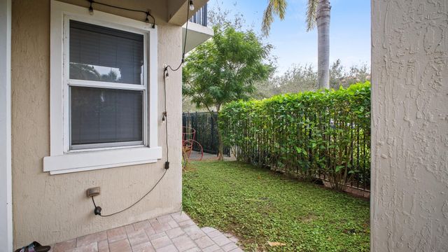 6993 Pines Circle 6993, Coconut Creek, FL 33073