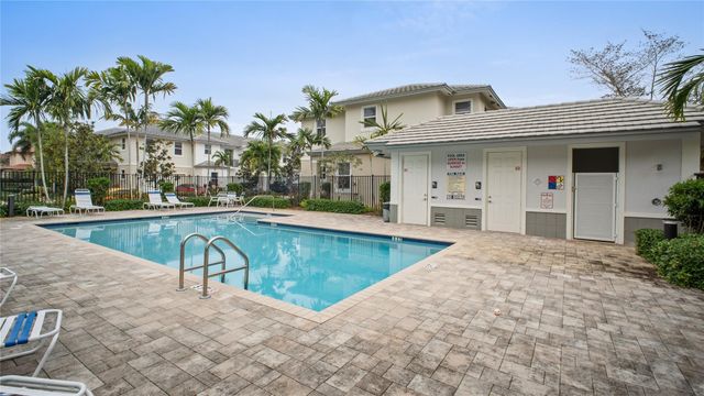 6993 Pines Circle 6993, Coconut Creek, FL 33073