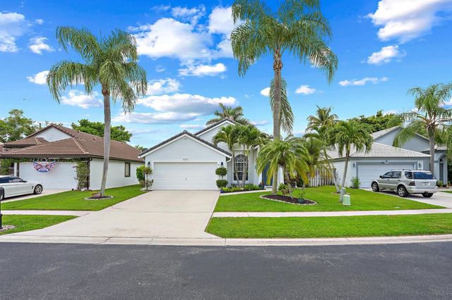 1875 Oak Berry Circle, Wellington, FL 33414