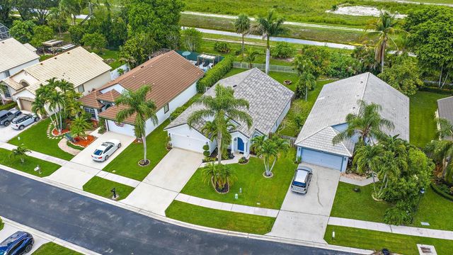 1875 Oak Berry Circle, Wellington, FL 33414