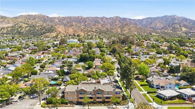 1101 East Avenue, Burbank, CA 91504
