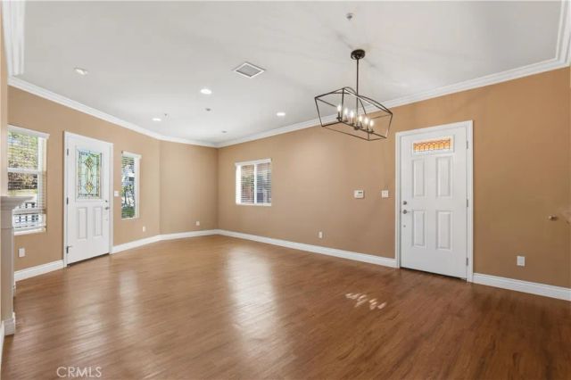 1101 East Avenue, Burbank, CA 91504