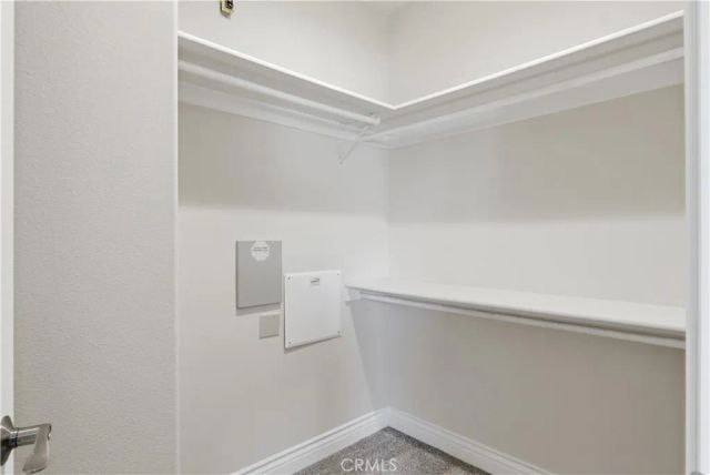 1101 East Avenue, Burbank, CA 91504