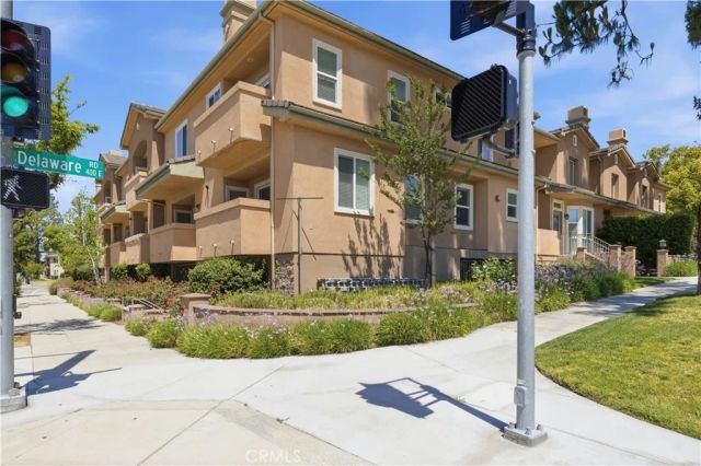 1101 East Avenue, Burbank, CA 91504