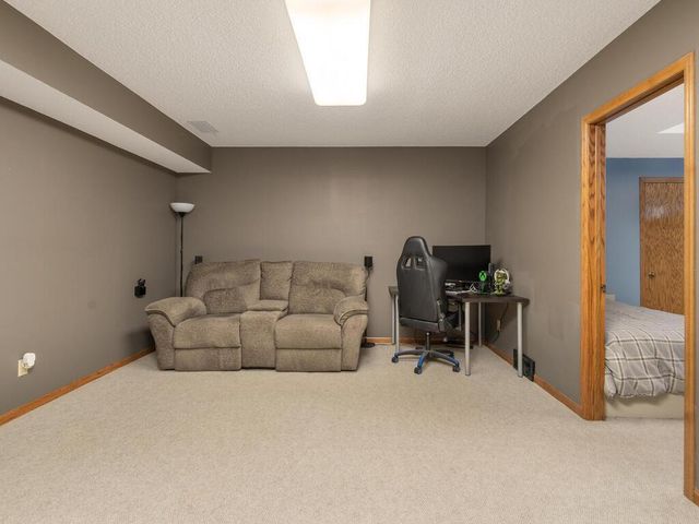 20315 Dunbar Avenue, Farmington, MN 55024