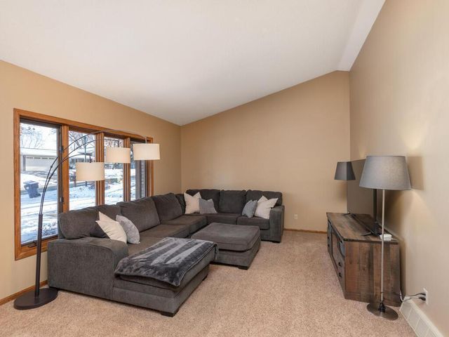 20315 Dunbar Avenue, Farmington, MN 55024