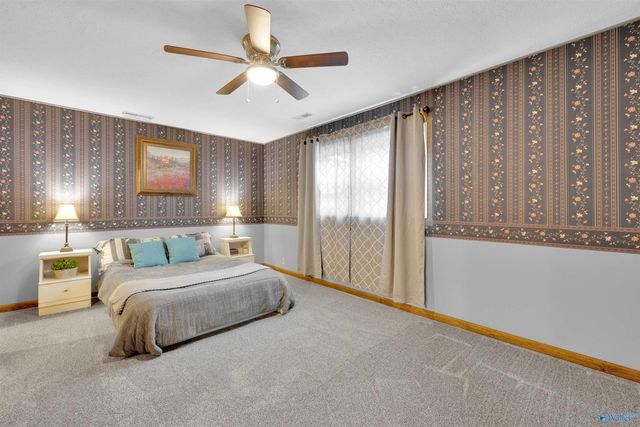 413 Lincoln Avenue SE, Fort Payne, AL 35967