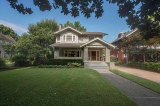 941 S Pickwick Avenue, Springfield, MO 65804