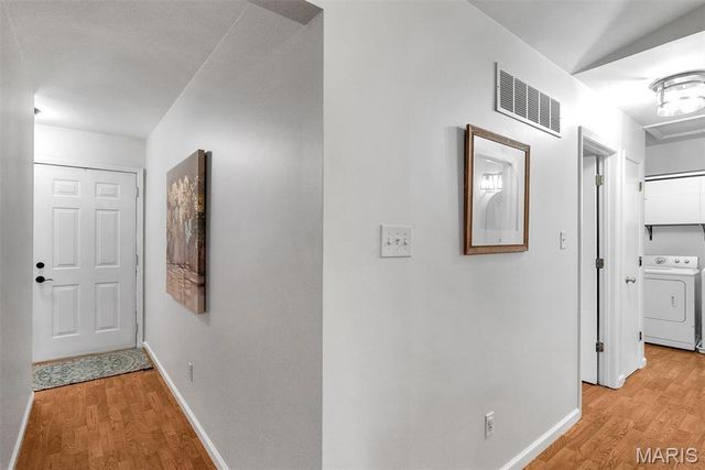104 Cedar Crest Court, St Charles, MO 63304