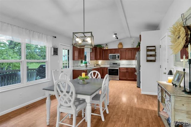 104 Cedar Crest Court, St Charles, MO 63304