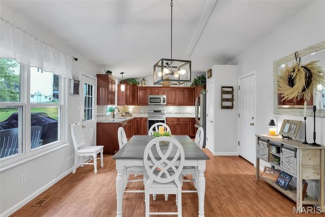 104 Cedar Crest Court, St Charles, MO 63304
