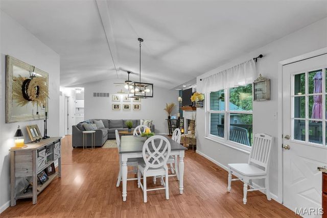 104 Cedar Crest Court, St Charles, MO 63304