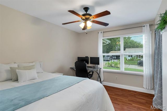 104 Cedar Crest Court, St Charles, MO 63304