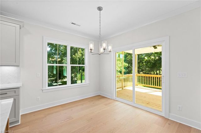 158 Beauchamp Oaks Court, Advance, NC 27006