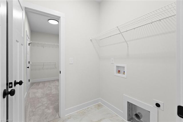 158 Beauchamp Oaks Court, Advance, NC 27006